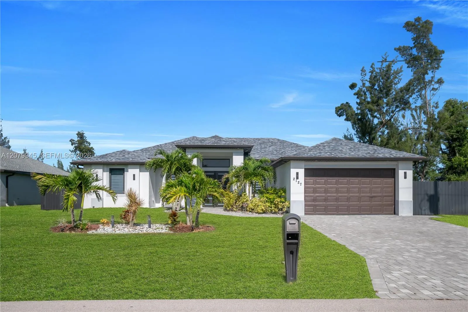 View details of listing 2127 SW 17th Place, Cape Coral, FL 33991 Cape Coral with MLS#