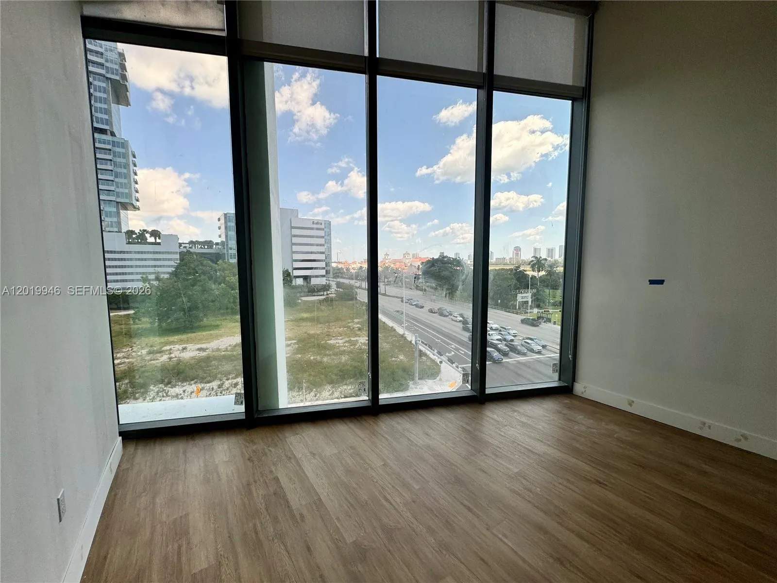 Listing  21290 Biscayne Boulevard 405, Aventura, FL 33180, Aventura, FL 33180