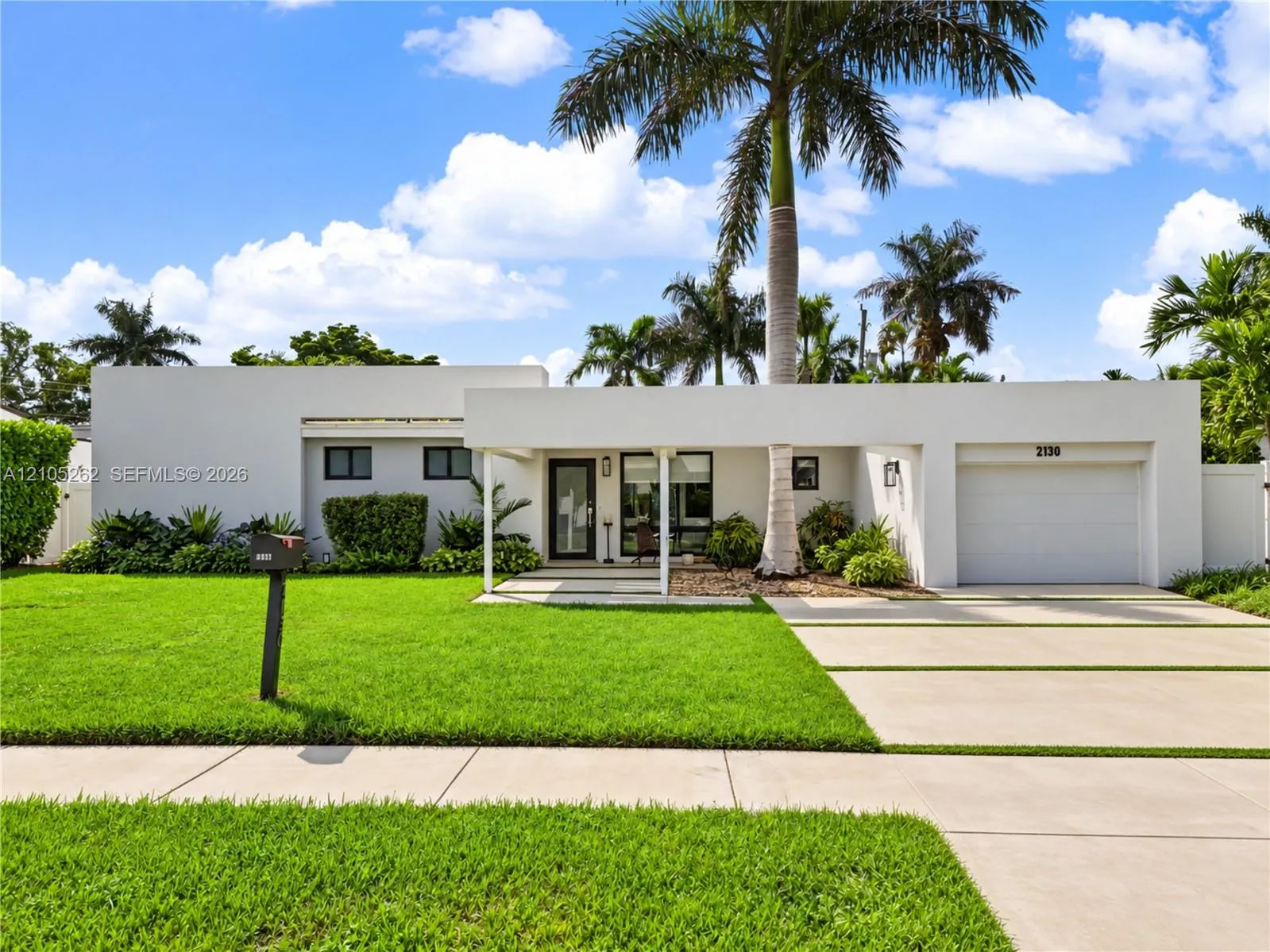 Listing  2130 Alamanda Drive, North Miami, FL 33181, North Miami, FL 33181