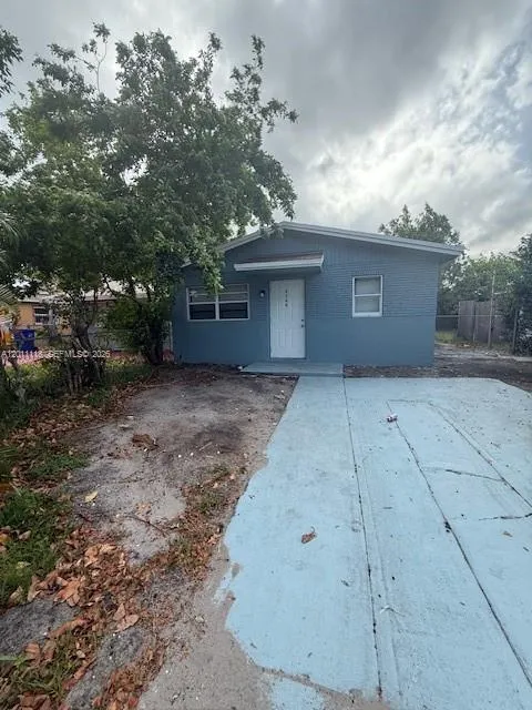Listing  2131 NW 26th Avenue, Fort Lauderdale, FL 33311, Fort Lauderdale, FL 33311