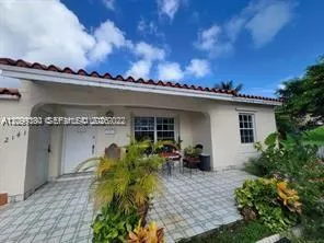 View details of listing 2141 Biarritz Drive 1, Miami Beach, FL 33141 Miami Beach with MLS# 