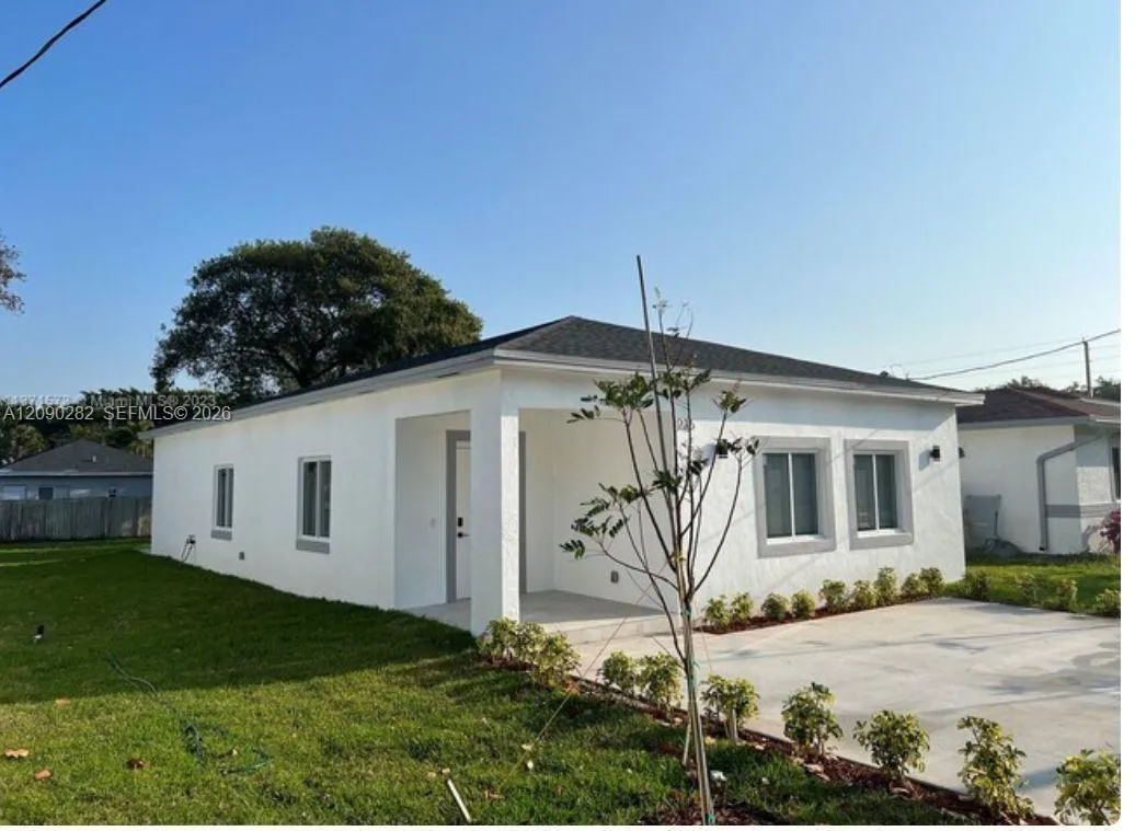 Listing  216 NW 9th Street, Hallandale Beach, FL 33009, Hallandale Beach, FL 33009