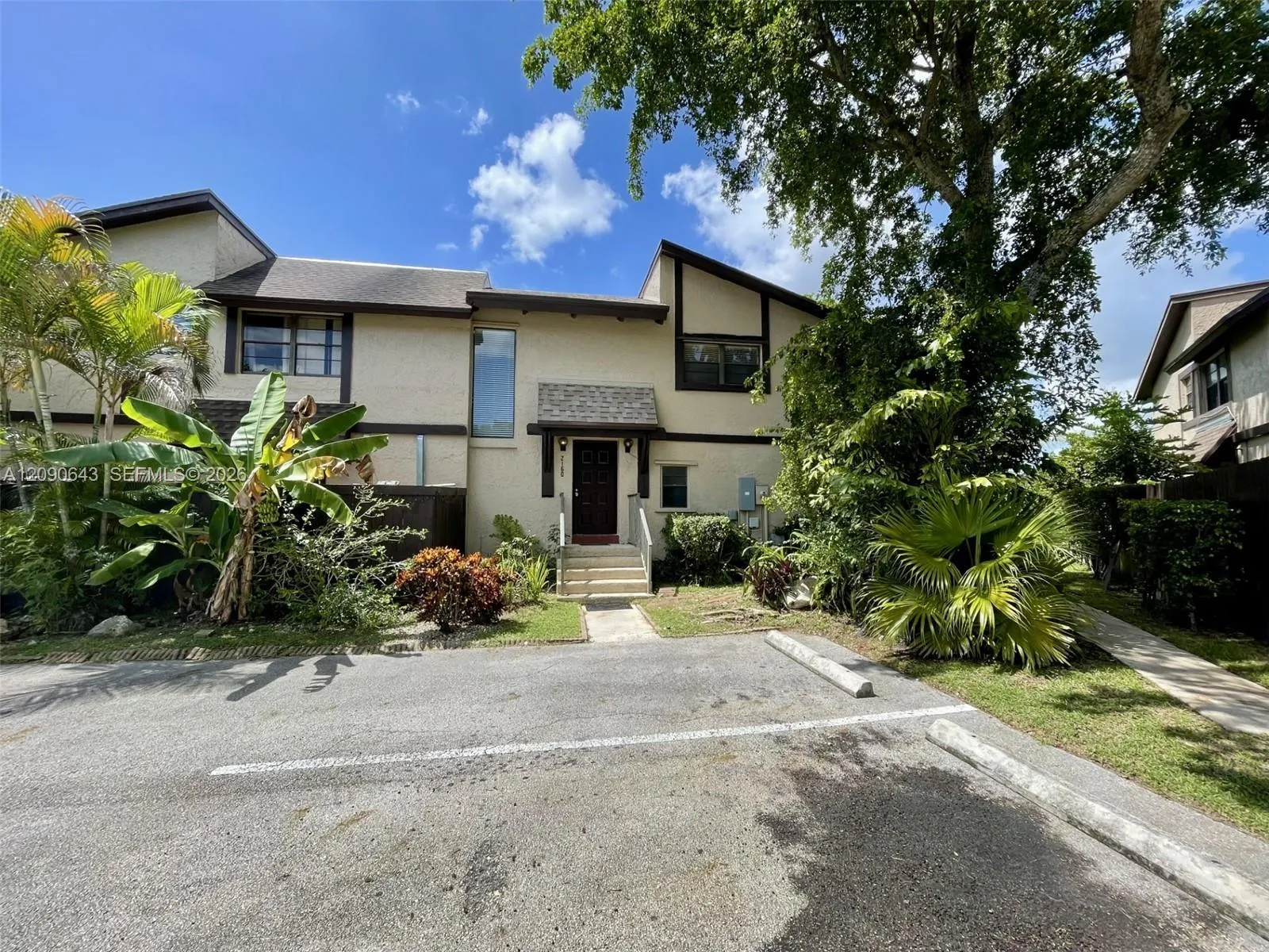 Listing  2160 Bayberry Drive 2160, Pembroke Pines, FL 33024, Pembroke Pines, FL 33024