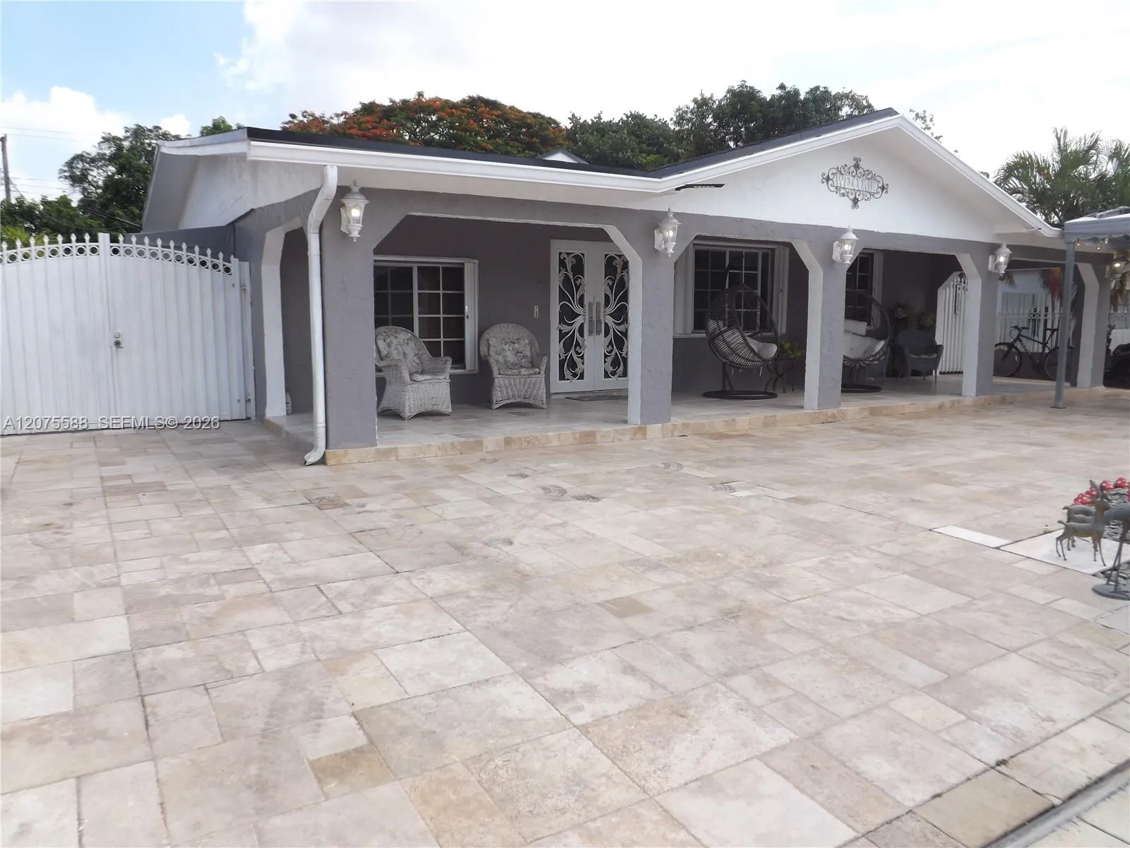 Listing  217 W 34th Street, Hialeah, FL 33012, Hialeah, FL 33012