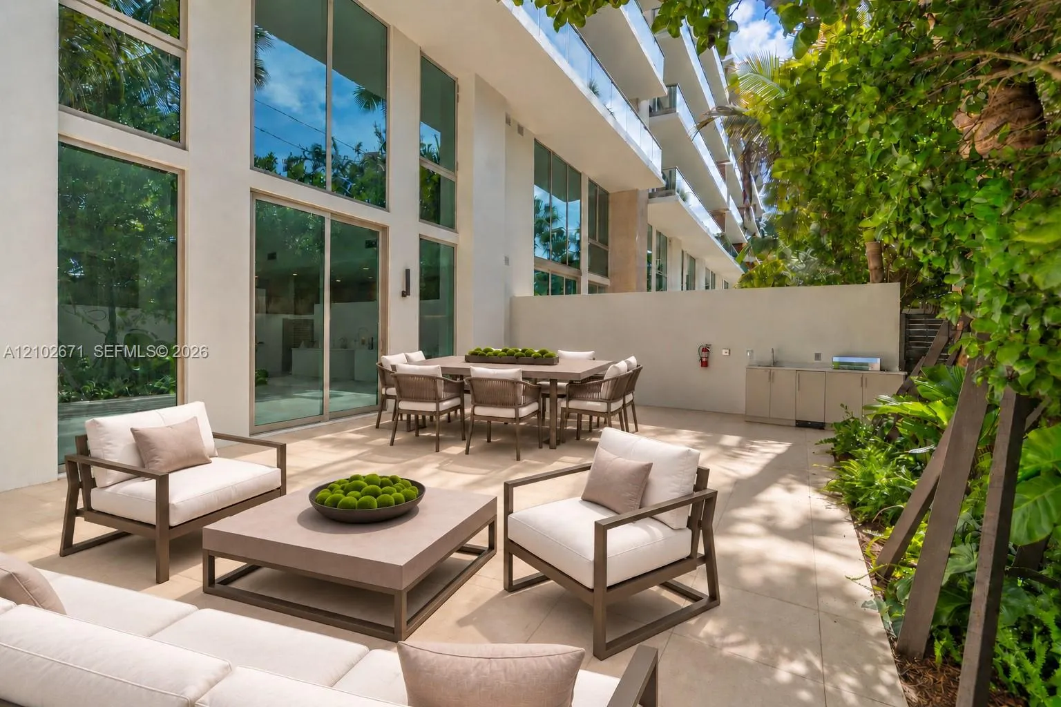 Listing  2200 Brickell Avenue GV09, Miami, FL 33143, Miami, FL 33143