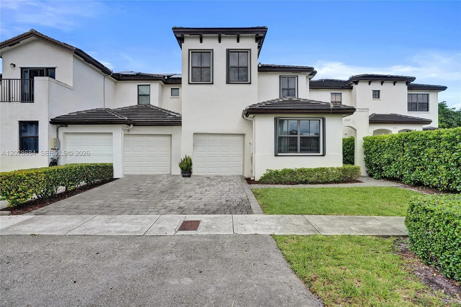 Listing  22617 SW 102nd Avenue 22617, Miami, FL 33190, Miami, FL 33190