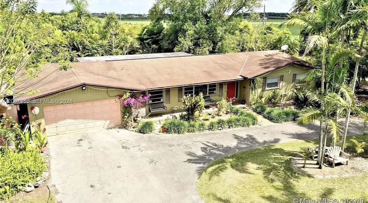 View details of listing 22700 SW 199th Avenue, Miami, FL 33170 Miami with MLS#