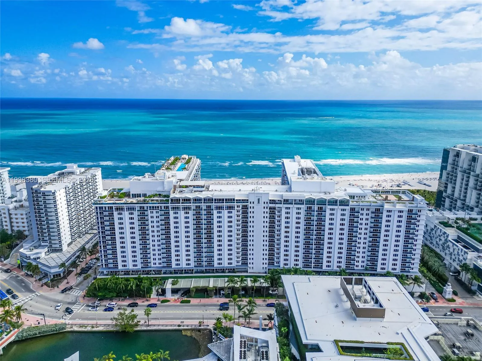 View details of listing 2301 Collins Avenue 1425, Miami Beach, FL 33139 Miami Beach with MLS# 