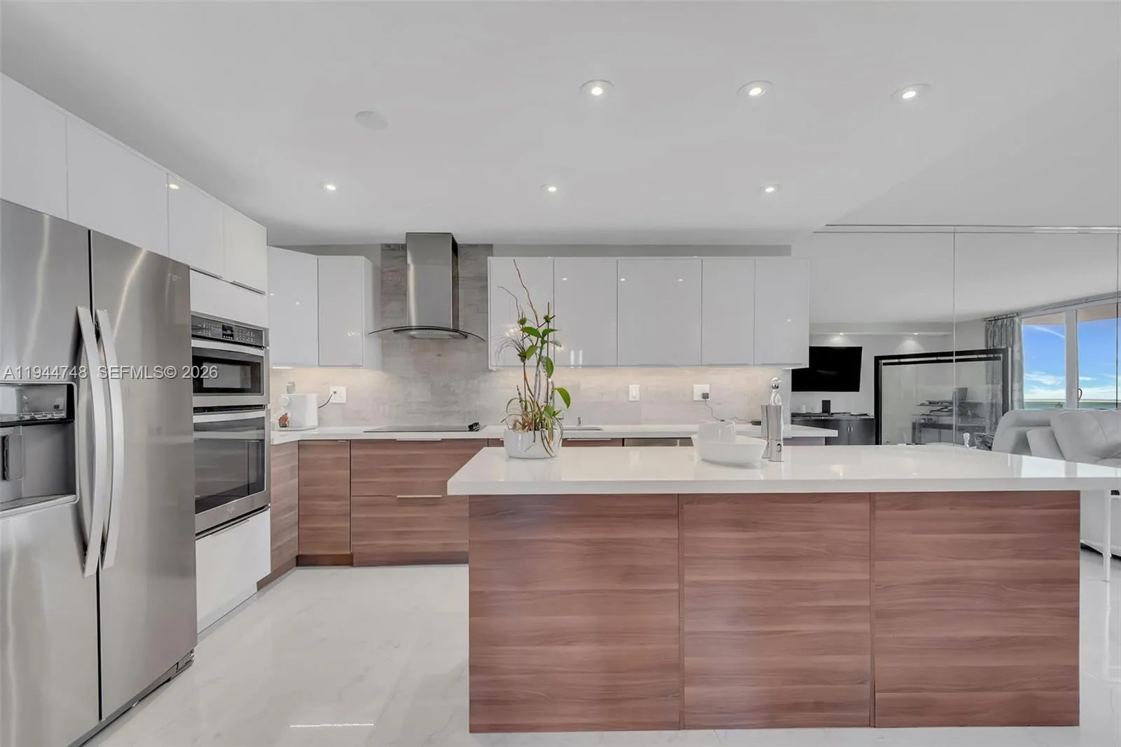 View details of listing 2301 Collins Avenue 810, Miami Beach, FL 33139 Miami Beach with MLS#
