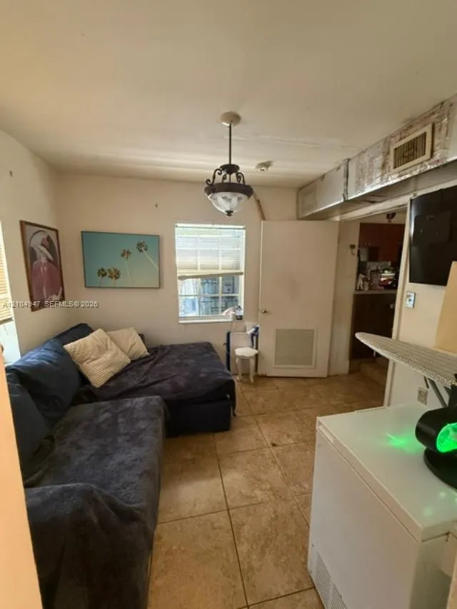 Listing  2305 NE 135th Terrace, North Miami Beach, FL 33181, North Miami Beach, FL 33181
