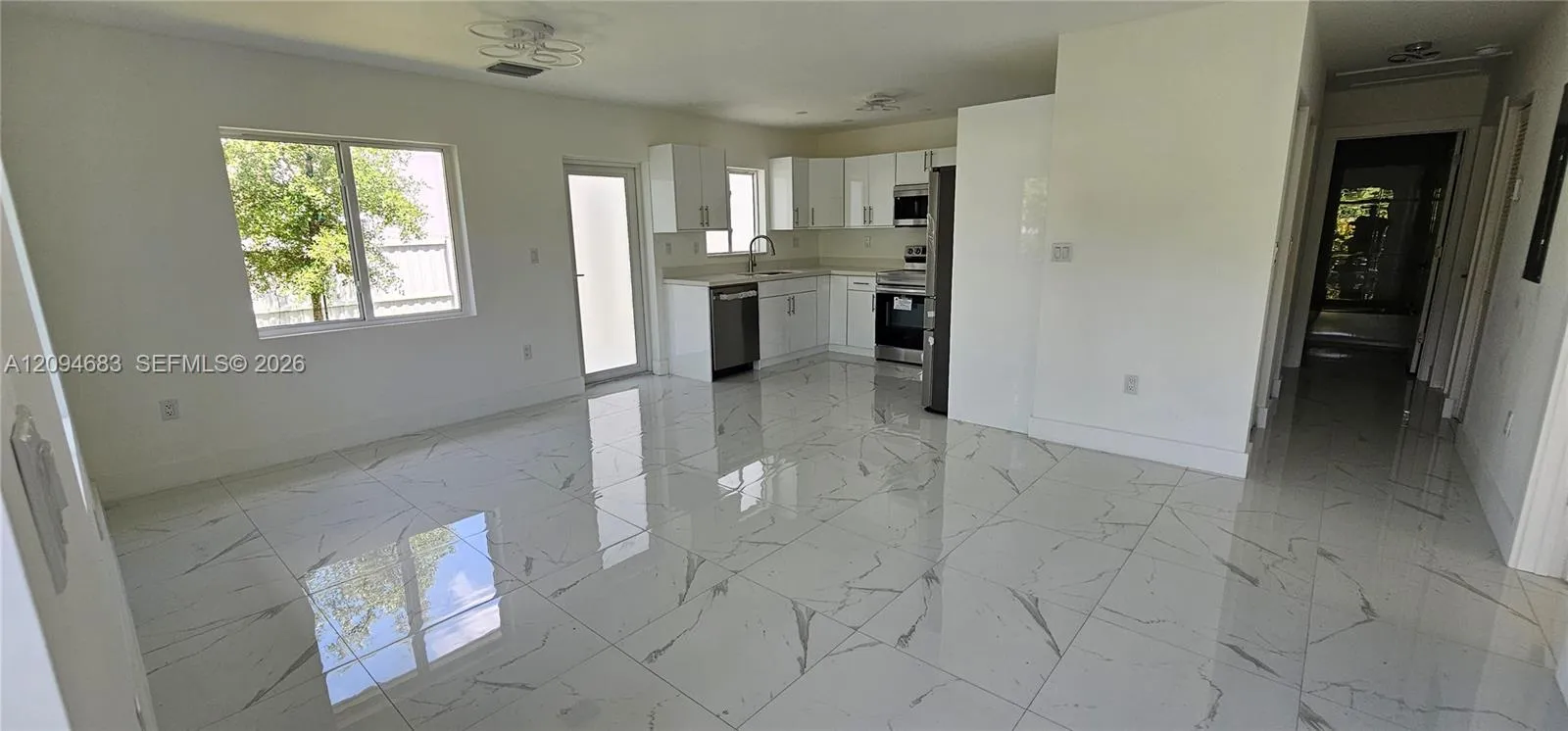 View details of listing 231 NW & 233 3rd Avenue 231 & 2333, Florida City, FL 33034 Florida City with MLS#