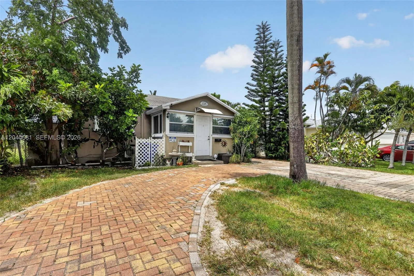 Listing  2315 Johnson Street, Hollywood, FL 33020, Hollywood, FL 33020