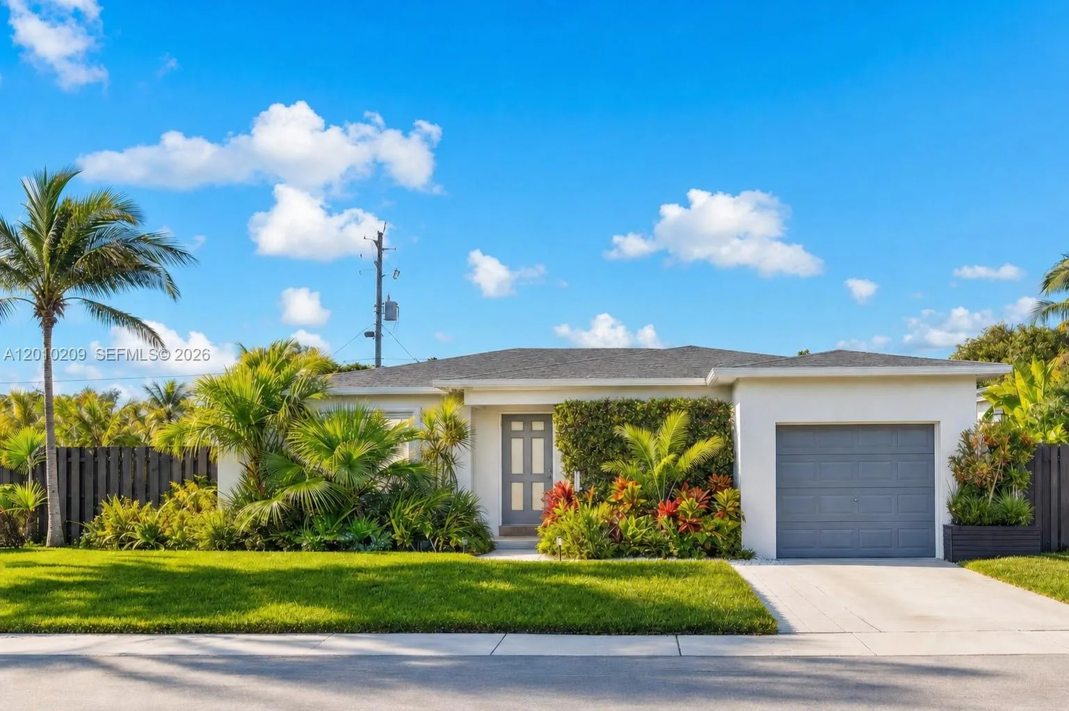 Listing  234 SE 3rd Terrace, Dania Beach, FL 33004, Dania Beach, FL 33004