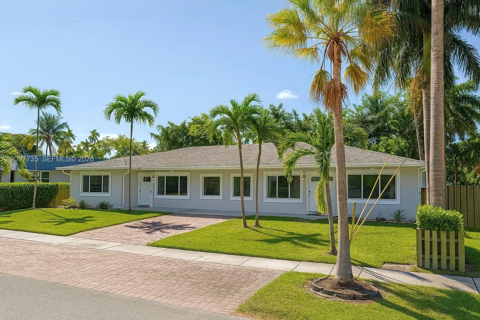 View details of listing 236-238 NE 1st Street, Dania Beach, FL 33004 Dania Beach with MLS# 