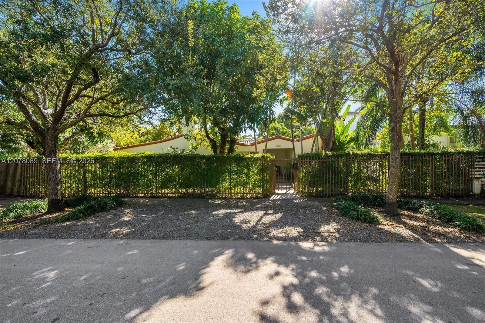 Listing  2400 Trapp Avenue, Miami, FL 33133, Miami, FL 33133