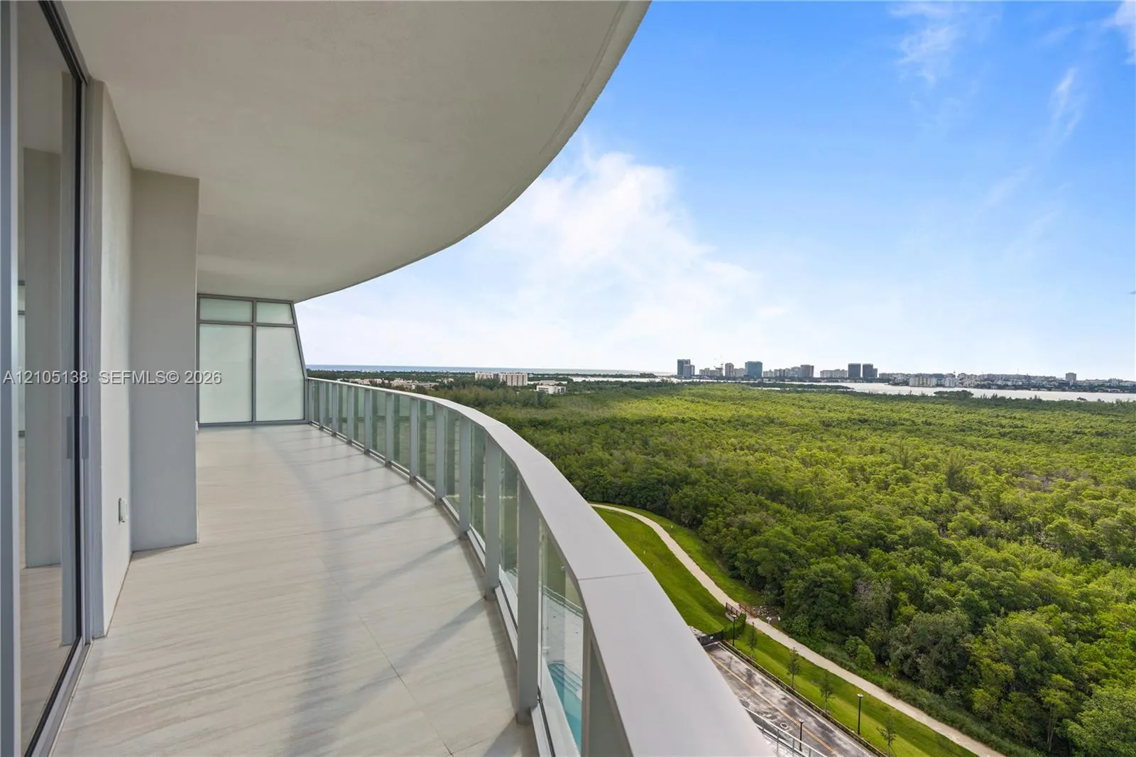 Listing  2411 Laguna Circle 1505, North Miami, FL 33181, North Miami, FL 33181
