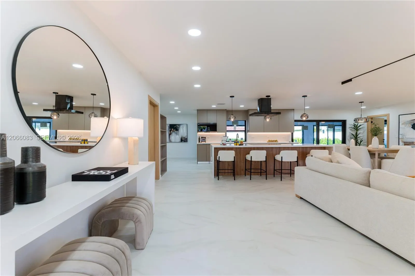 Listing  2415 NE 35th Drive, Fort Lauderdale, FL 33308, Fort Lauderdale, FL 33308