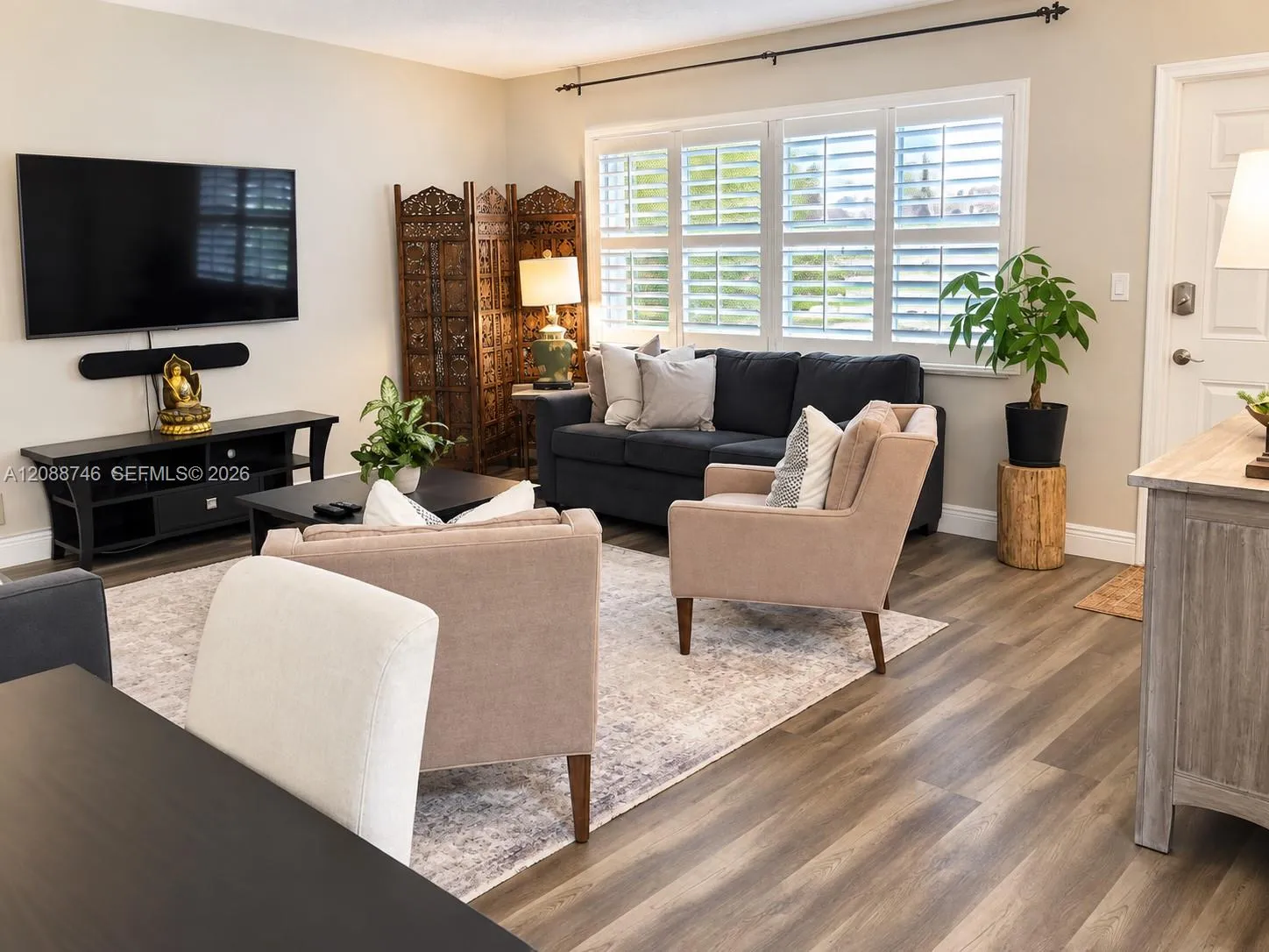 Listing  2424 NE 9th Street 105, Fort Lauderdale, FL 33304, Fort Lauderdale, FL 33304