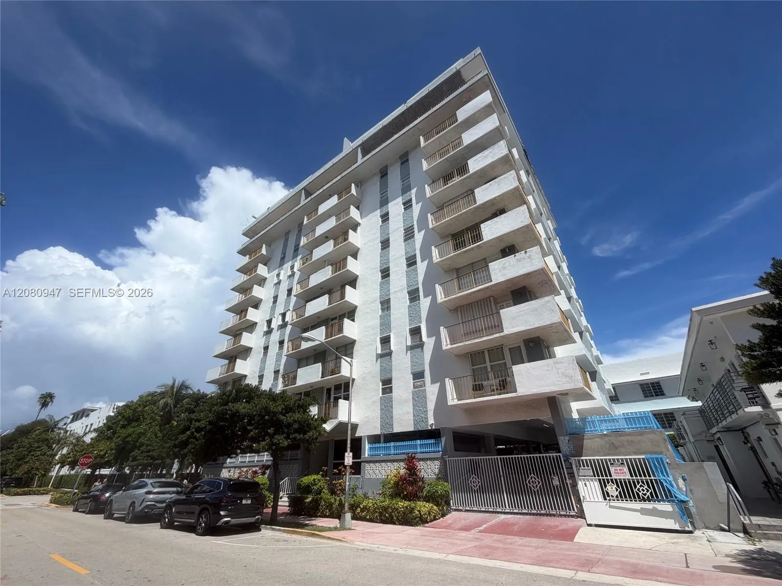 View details of listing 245 18th Street 805, Miami Beach, FL 33139 Miami Beach with MLS#