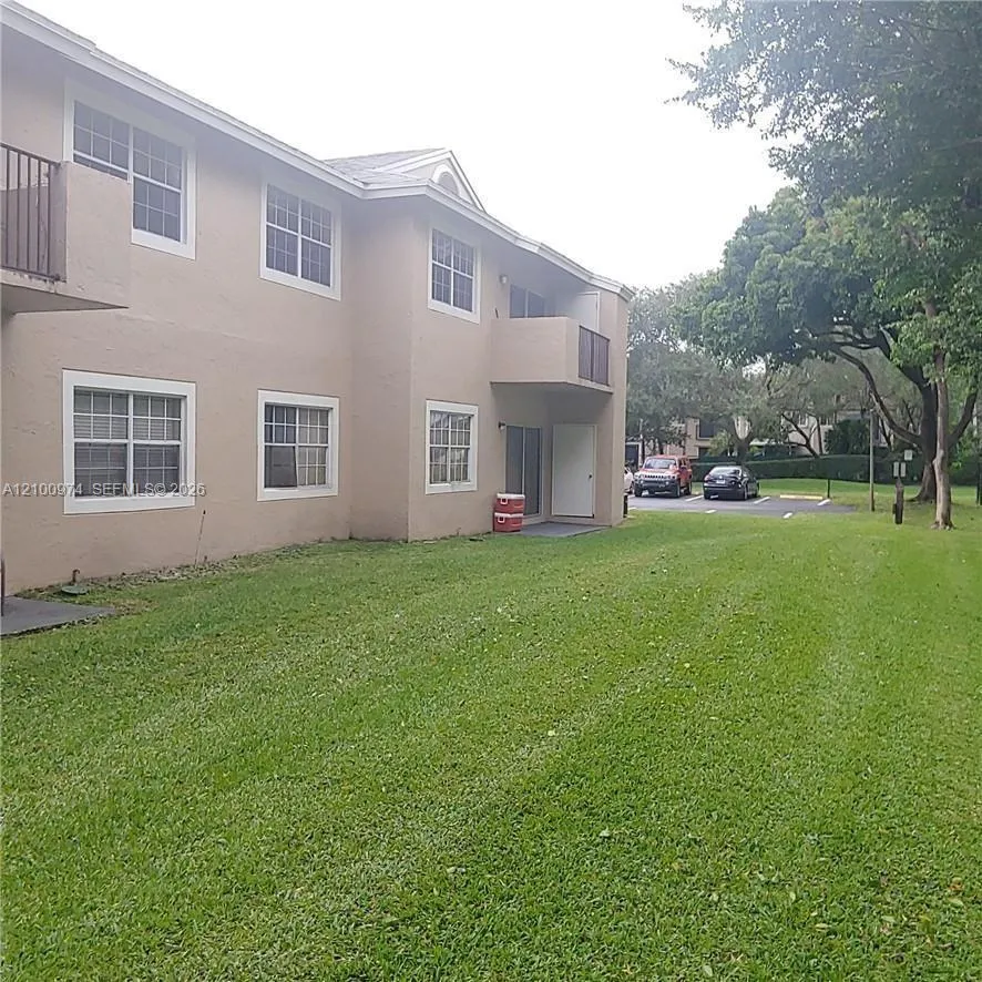 View details of listing 2451 NW 96th Terrace 21I, Pembroke Pines, FL 33024 Pembroke Pines with MLS#