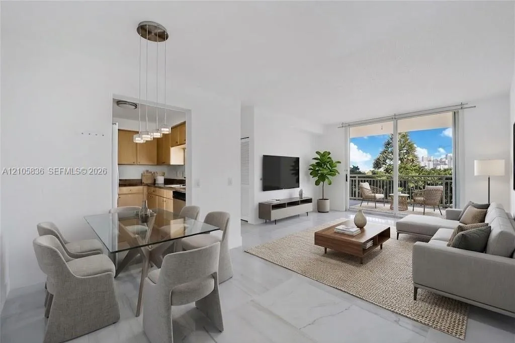 Listing  2475 Brickell Avenue 704, Miami, FL 33129, Miami, FL 33129