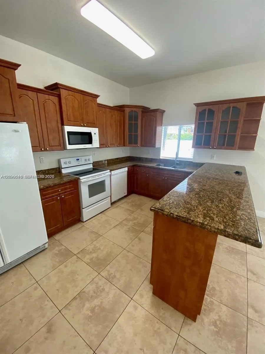 View details of listing 2485 W 5th Court B, Hialeah, FL 33010 Hialeah with MLS# 