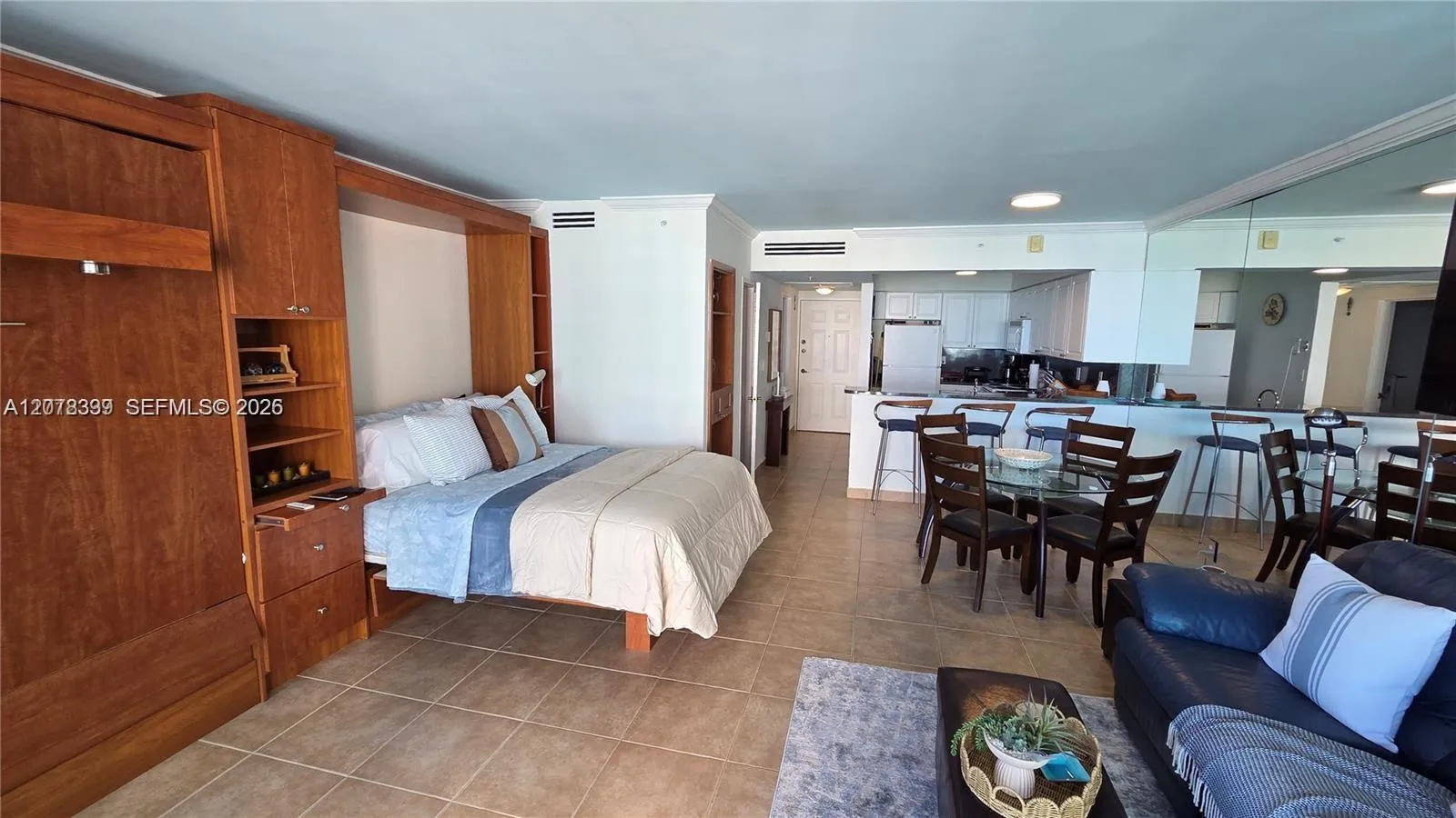 View details of listing 2501 S Ocean Drive 809, Hollywood, FL 33019 Hollywood with MLS#