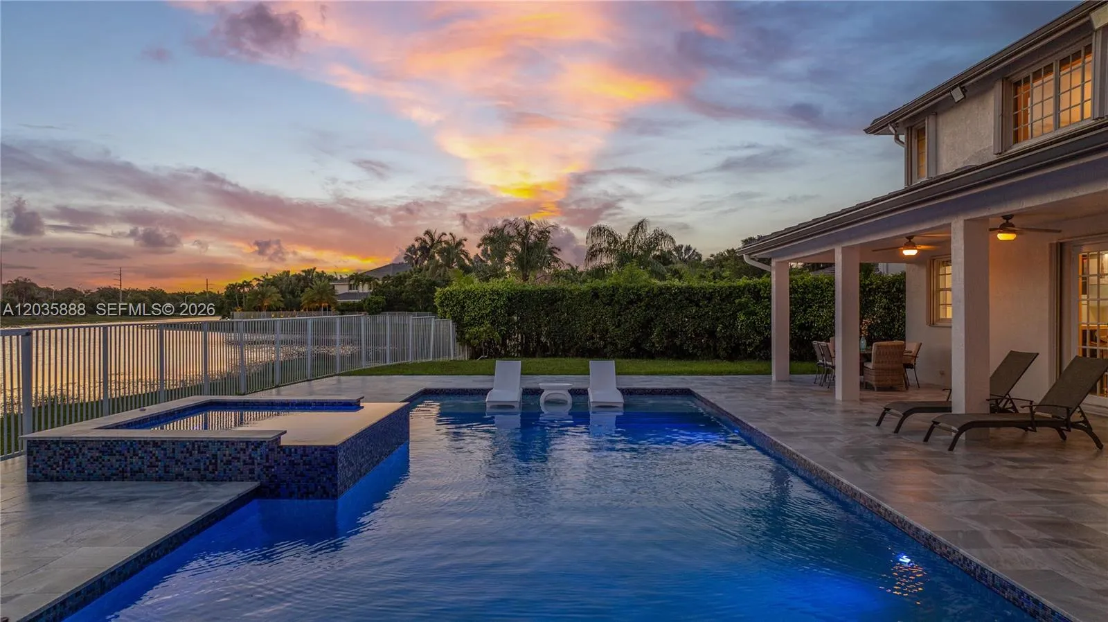 View details of listing 2505 Hunters Run Way, Weston, FL 33327 Weston with MLS#