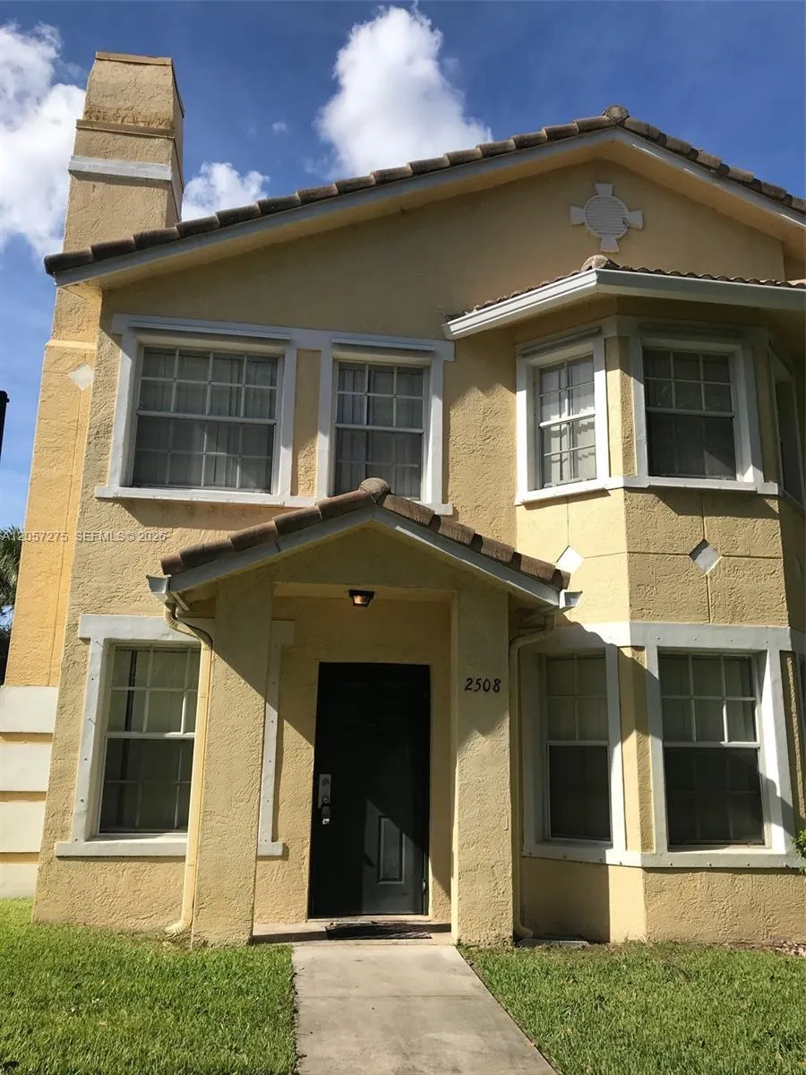 Listing  2508 Belmont Lane 2508, North Lauderdale, FL 33068, North Lauderdale, FL 33068