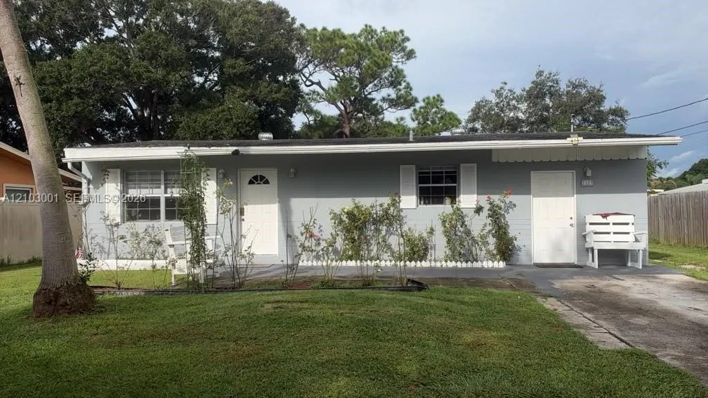 Listing  2509 Oleander Boulevard, Fort Pierce, FL 34982, Fort Pierce, FL 34982