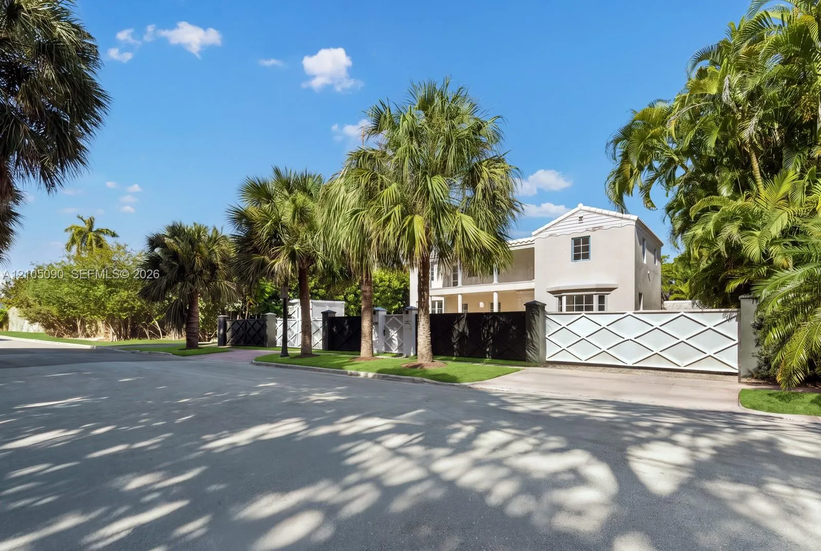 Listing  2534 Flamingo Drive, Miami Beach, FL 33140, Miami Beach, FL 33140