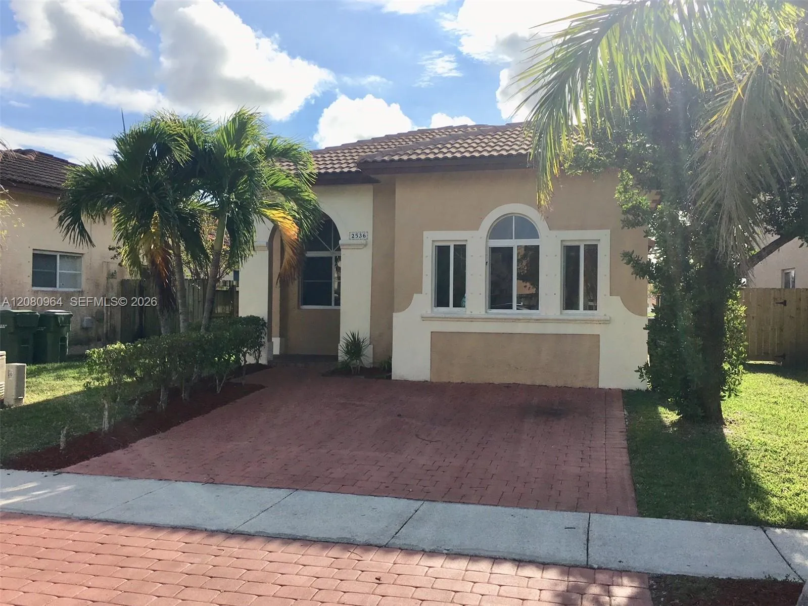 View details of listing 2536 NE 41st Avenue 2536, Homestead, FL 33033 Homestead with MLS#