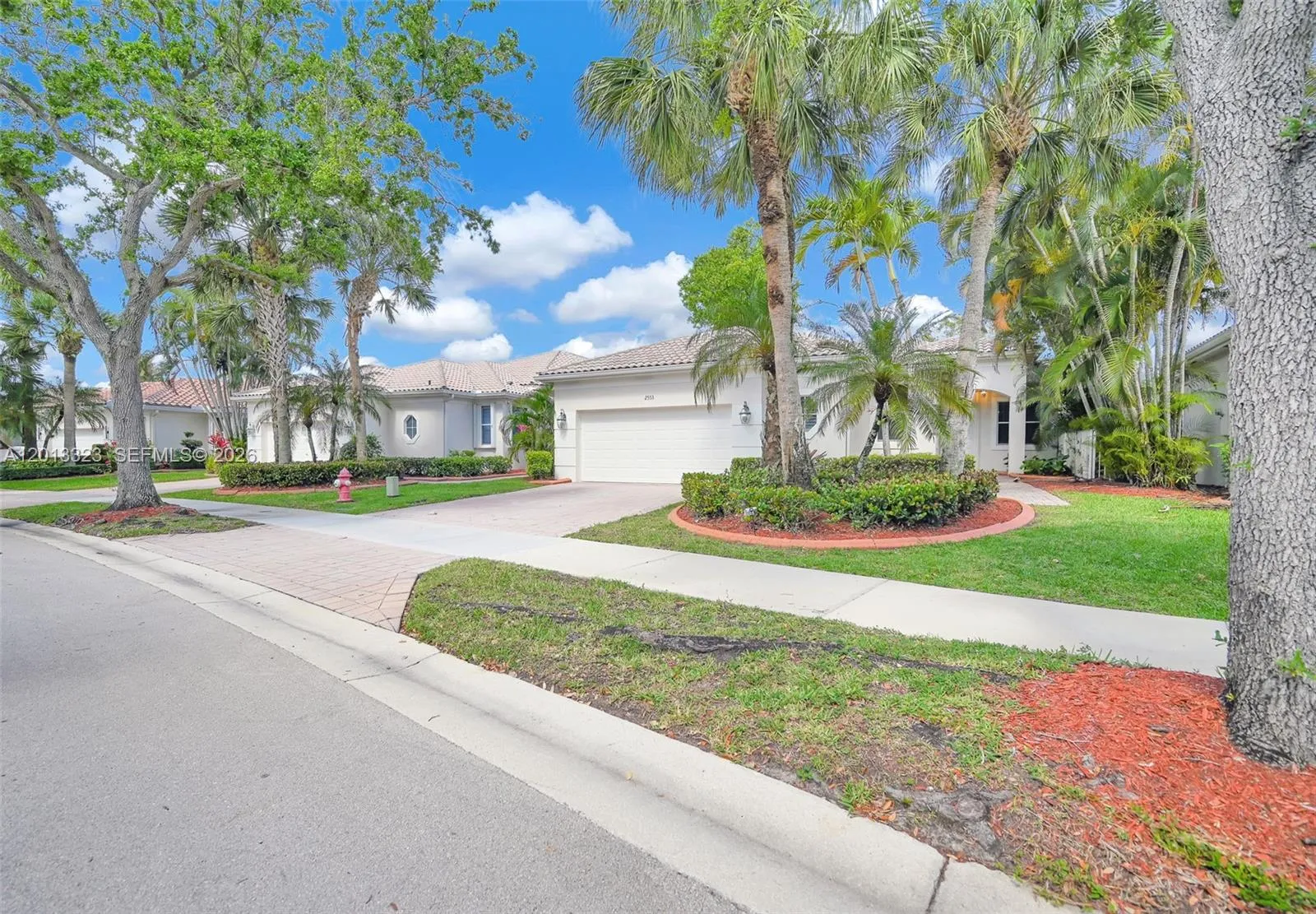 View details of listing 2553 Bay Pointe Drive, Weston, FL 33327 Weston with MLS#