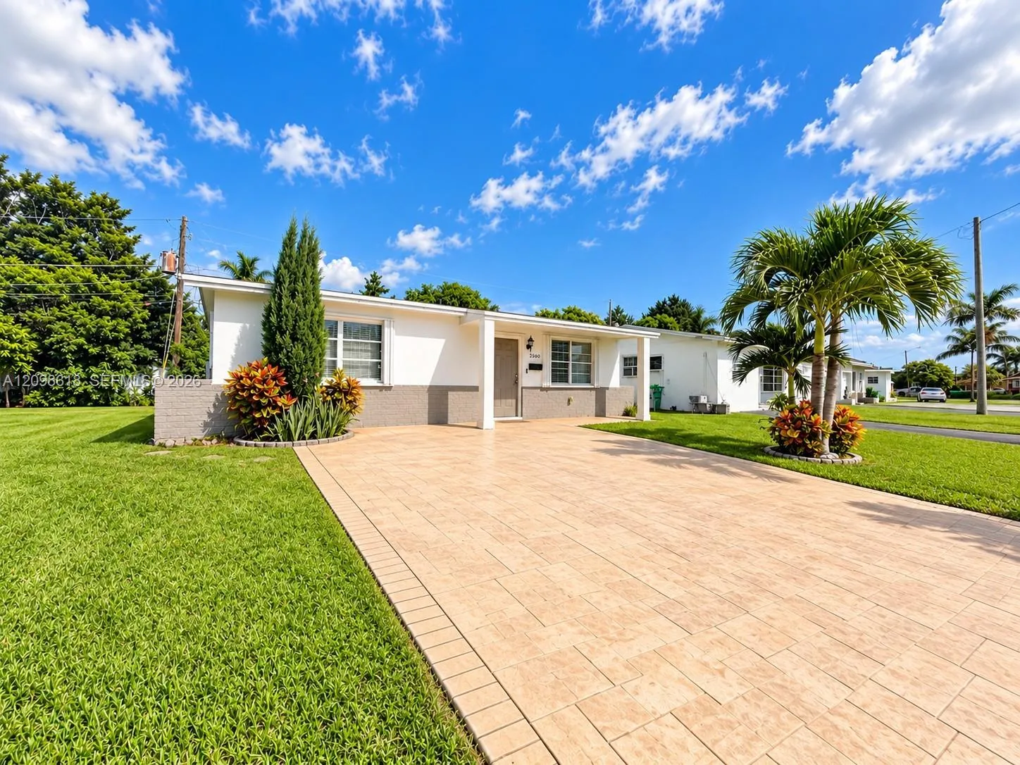 View details of listing 2560 NW 81st Terrace, Sunrise, FL 33322 Sunrise with MLS#