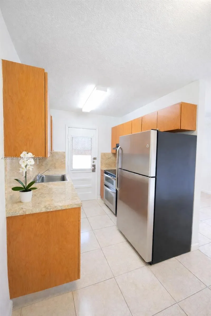 View details of listing 2580 NW 139th Street 1, Opa-Locka, FL 33054 Opa-Locka with MLS#