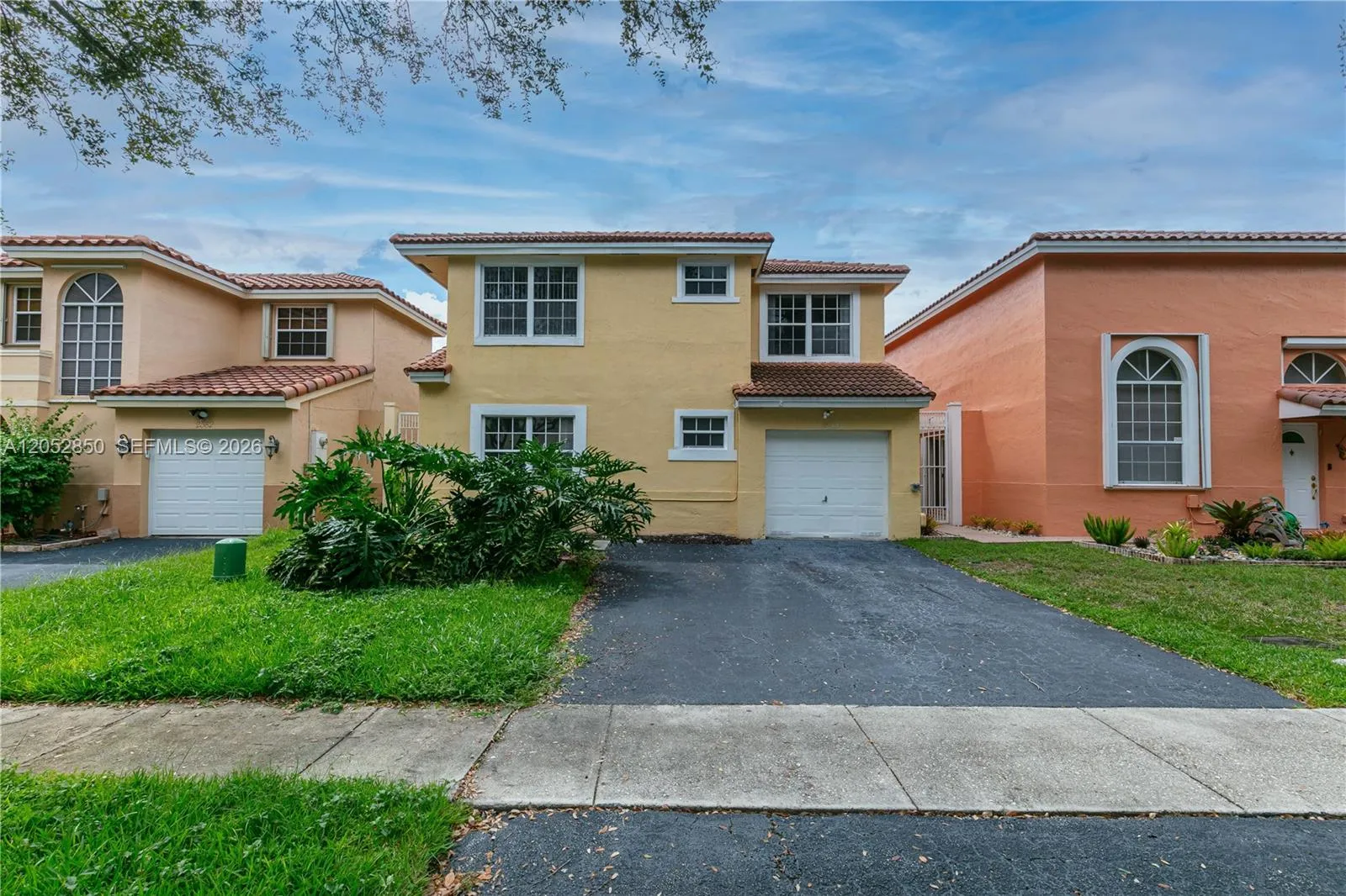 Listing  2592 W Saratoga Drive, Cooper City, FL 33026, Cooper City, FL 33026