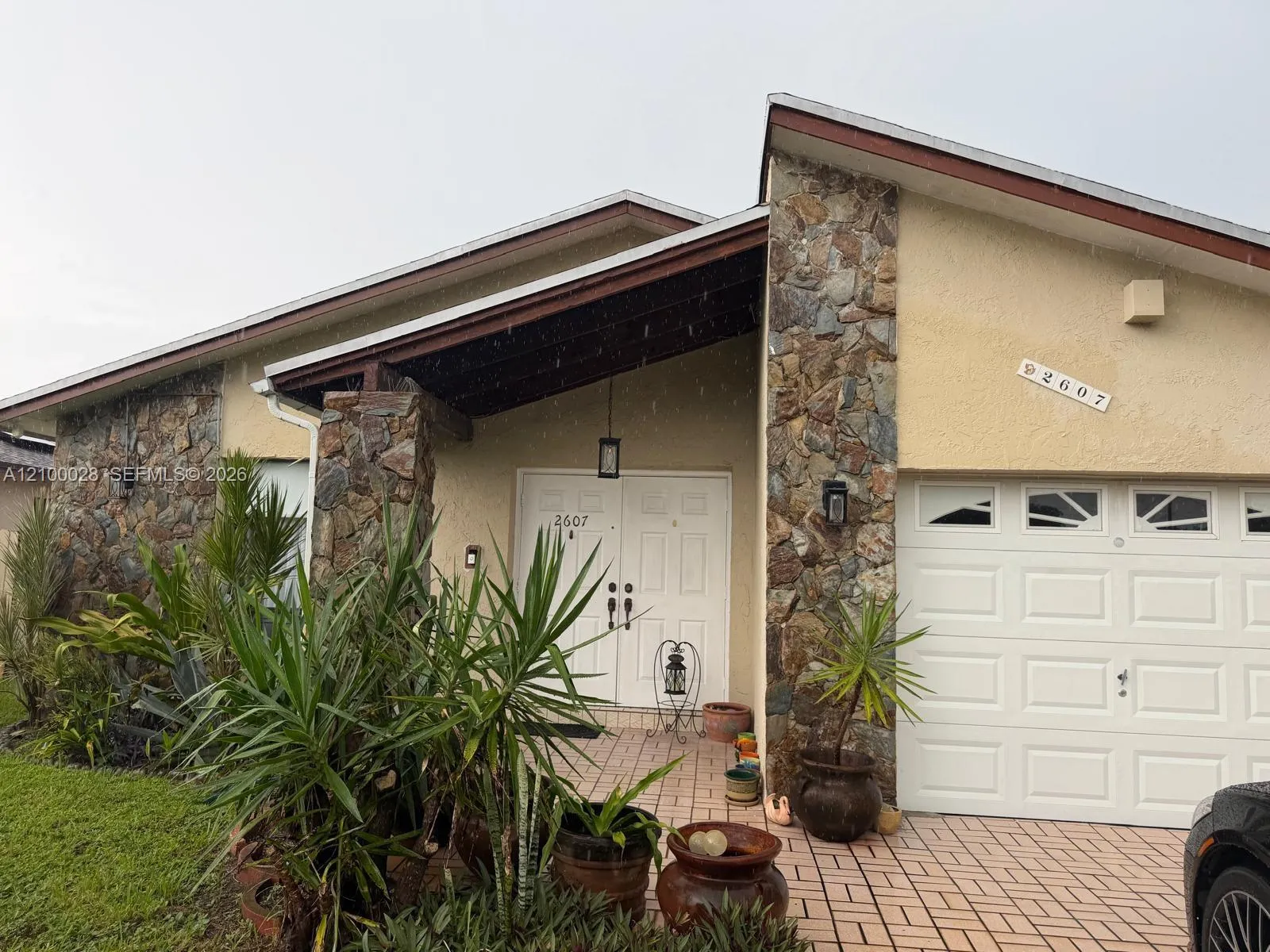 Listing  2607 Harding Street, Hollywood, FL 33020, Hollywood, FL 33020
