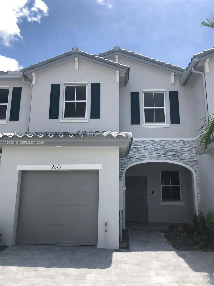 Listing  2610 SE 13th Street, Homestead, FL 33035, Homestead, FL 33035