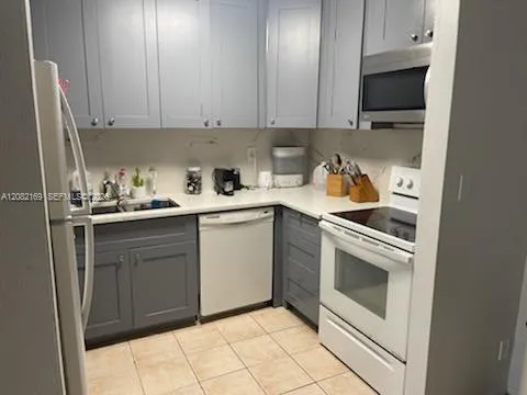 Listing  2671 Riverside Drive 7, Coral Springs, FL 33065, Coral Springs, FL 33065