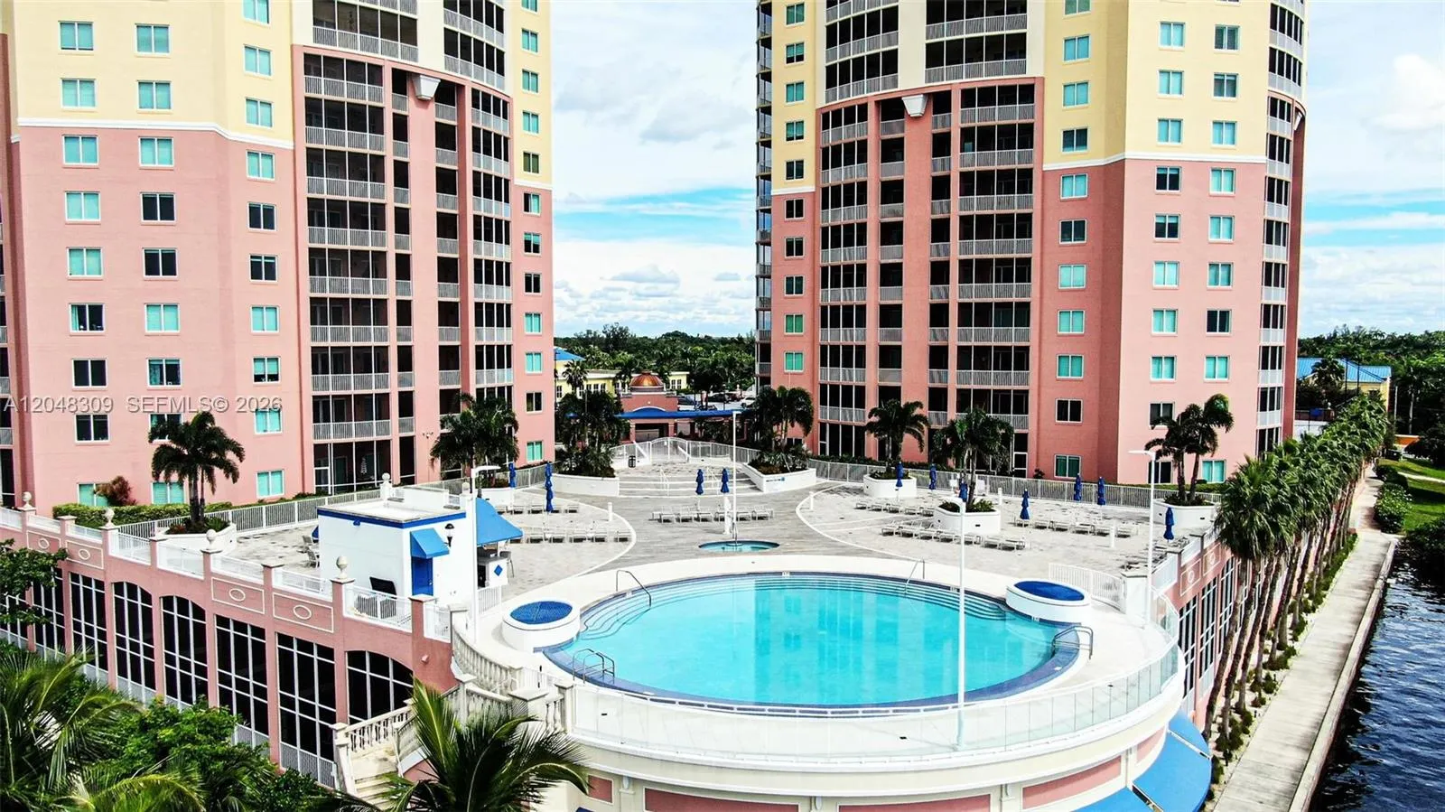 Listing  2743 1st Street 406, FL 33916, FL 33916