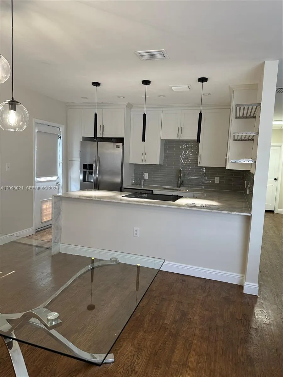 Listing  2775 SW 1st Street 1, Miami, FL 33135, Miami, FL 33135