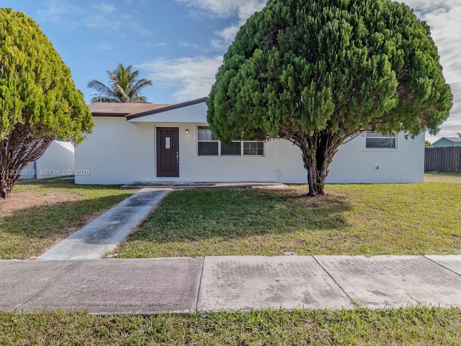 View details of listing 27913 SW 131st Avenue, Homestead, FL 33032 Homestead with MLS#