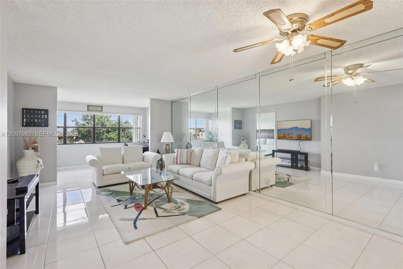 View details of listing 2793 NW 104th Avenue 401, Sunrise, FL 33322 Sunrise with MLS#