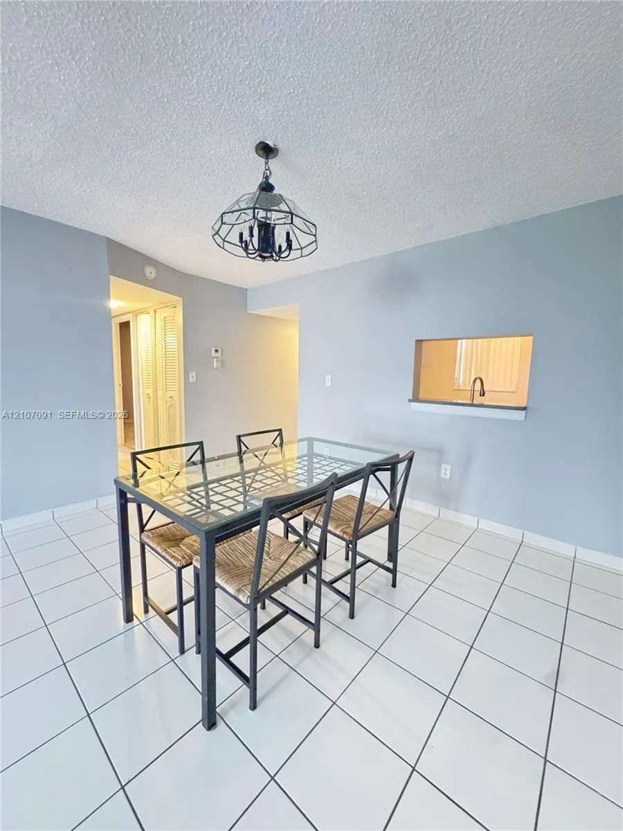 View details of listing 2800 Somerset Drive 115J, Lauderdale Lakes, FL 33311 Lauderdale Lakes with MLS# 
