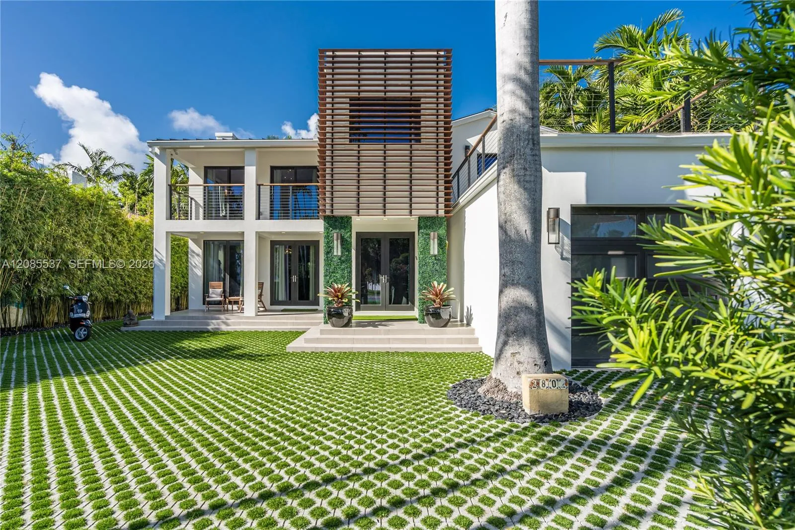 View details of listing 2802 Prairie Avenue, Miami Beach, FL 33140 Miami Beach with MLS#