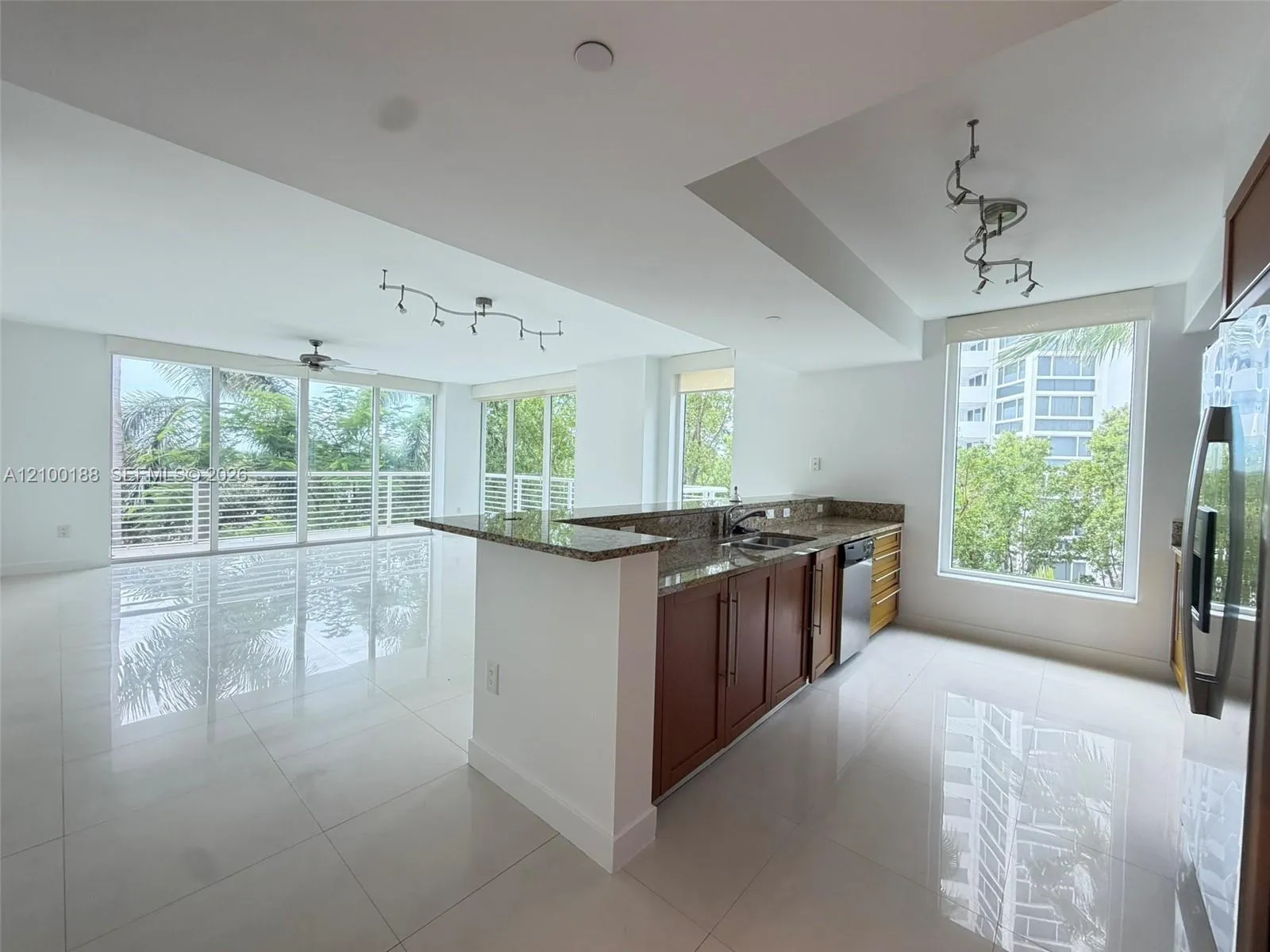 Listing  2821 N Ocean Boulevard 305S, Fort Lauderdale, FL 33308, Fort Lauderdale, FL 33308