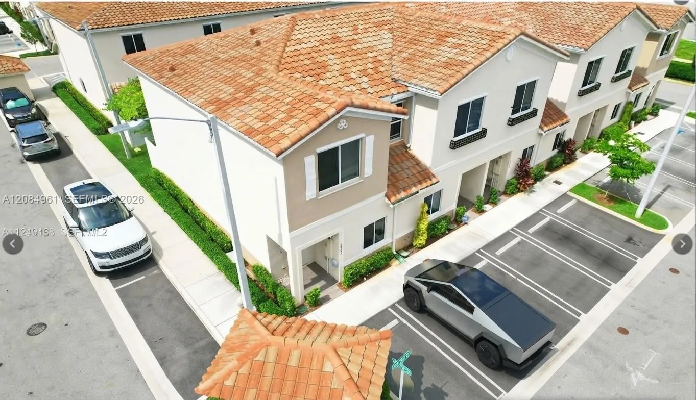 View details of listing 2823 NW 181st Street, Miami Gardens, FL 33056 Miami Gardens with MLS#