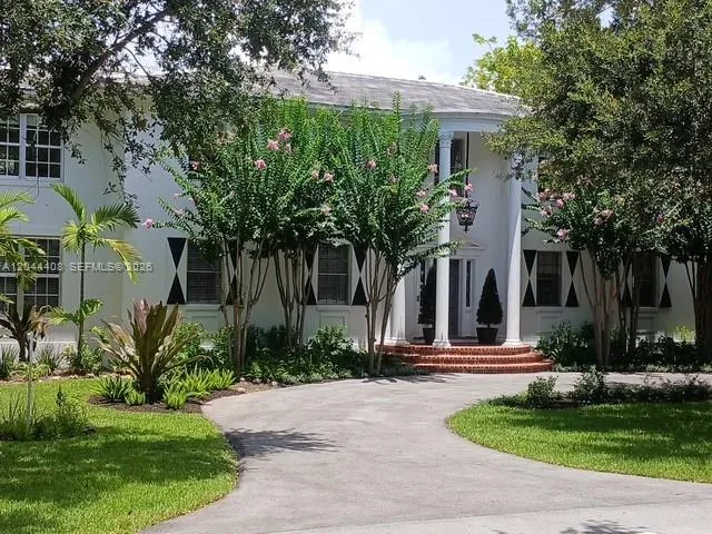 View details of listing 2828 Segovia Street Suite 1, Coral Gables, FL 33134 Coral Gables with MLS#