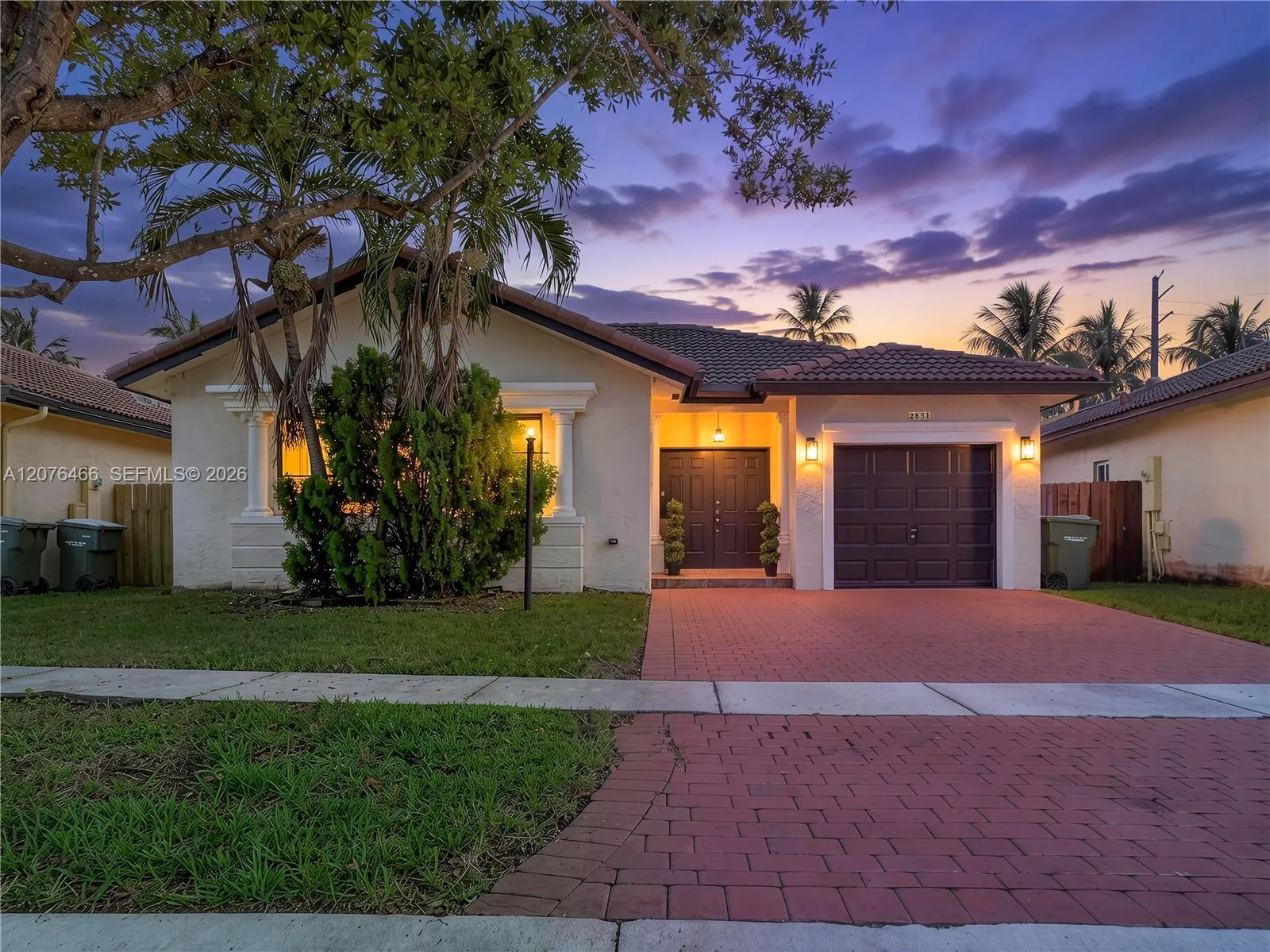 View details of listing 2851 NE 42nd Avenue, Homestead, FL 33033 Homestead with MLS#