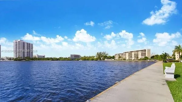 View details of listing 2861 Leonard Drive F207, Aventura, FL 33160 Aventura with MLS#